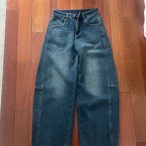 Stylish Women  Blue Denim Jeans